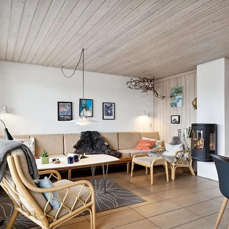 Eljene - 700m From The Sea In Nw Jutland By Interhome