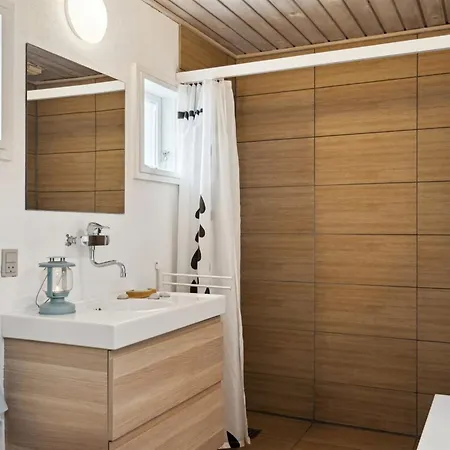 Eljene - 700m From The Sea In Nw Jutland By Interhome